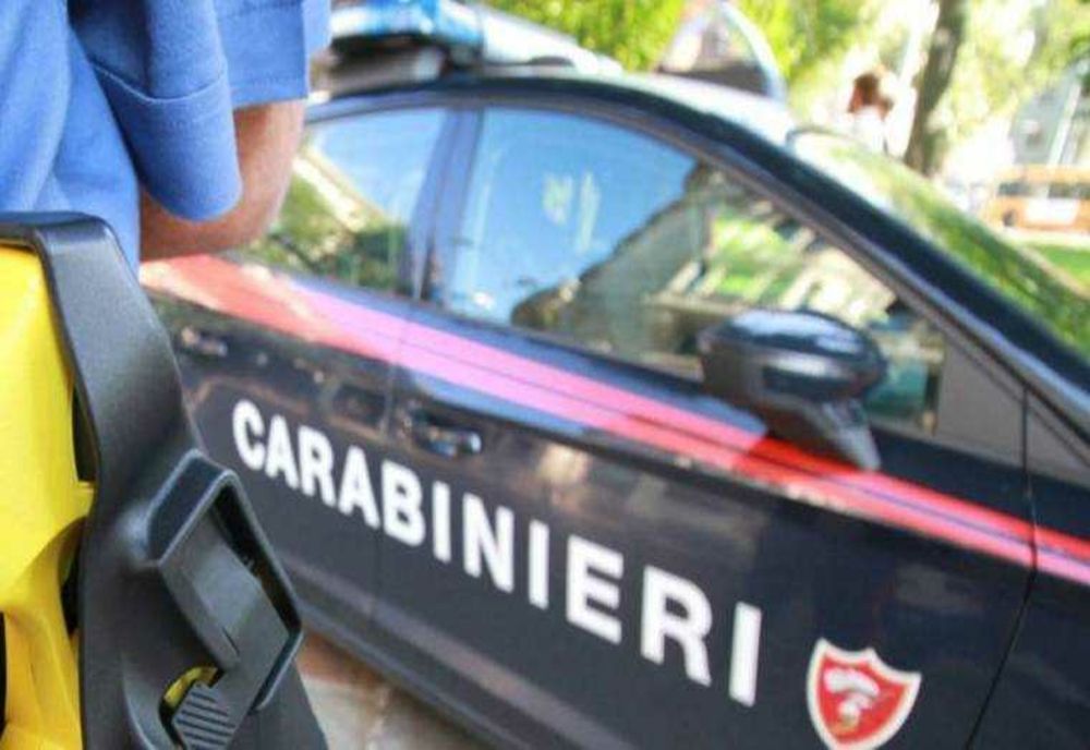 O FEMEIE DE 81 DE ANI, UCISĂ DE UN GLONȚ RĂTĂCIT ÎNTR-O RĂFUIALĂ ÎNTRE BANDE RIVALE, LA ROMA