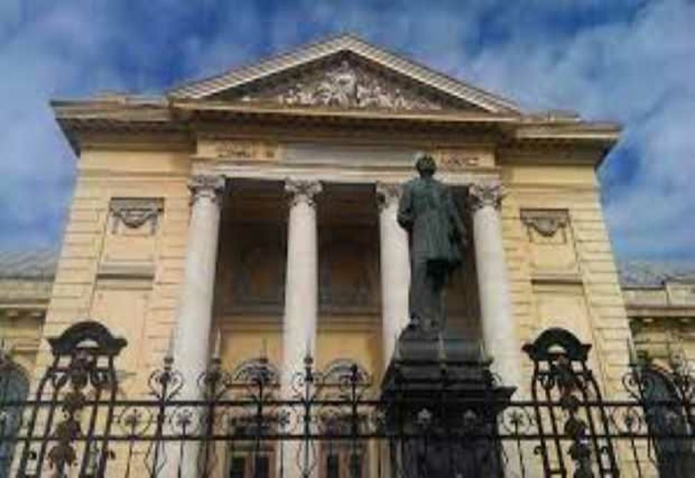 ATAC CIBERNETIC asupra Paginii Facebook a UMF „Carol Davila” din București