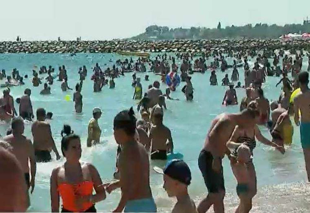 UNIVERSITATEA DE MEDICINĂ ȘI FARMACIE ”CAROL DAVILA” DIN BUCUREȘTI ORGANIZEAZĂ CAMPAIGNA GRATUITĂ DE CONSULTAȚII DERMATOLOGICE PE LITORAL