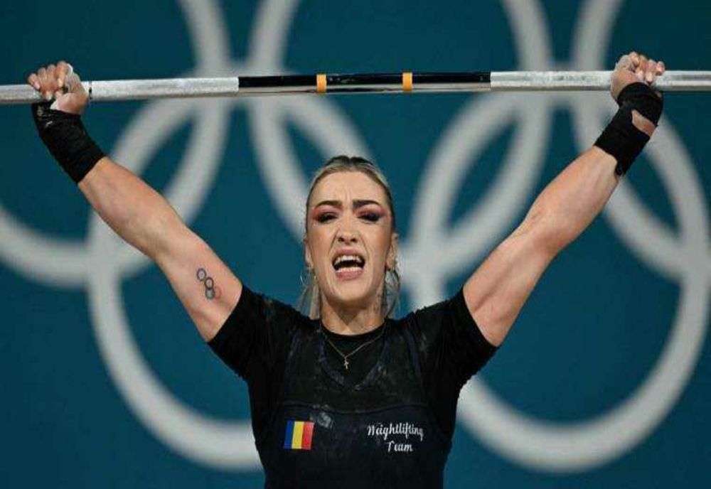 MIHAELA CAMBEI, MEDALIE DE ARGINT LA HALTERE ÎN FINALA OLIMPICĂ
