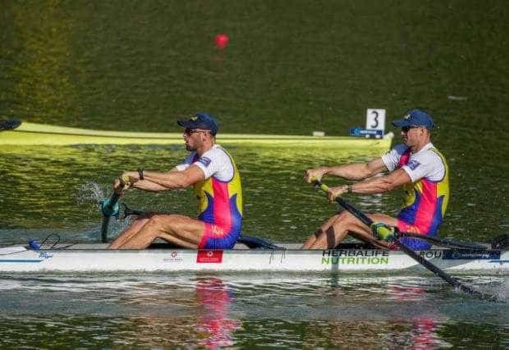 UN SPORTIV CU DIZABILITĂȚI FACE ISTORIE ÎN CANOTAJ