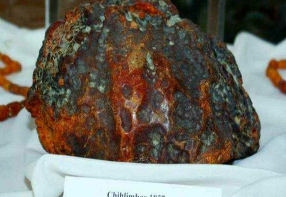 O BĂTRÂNĂ DIN BUZĂU, DEȚINĂTOAREA UNEI COMORI DE UN MILION DE EURO