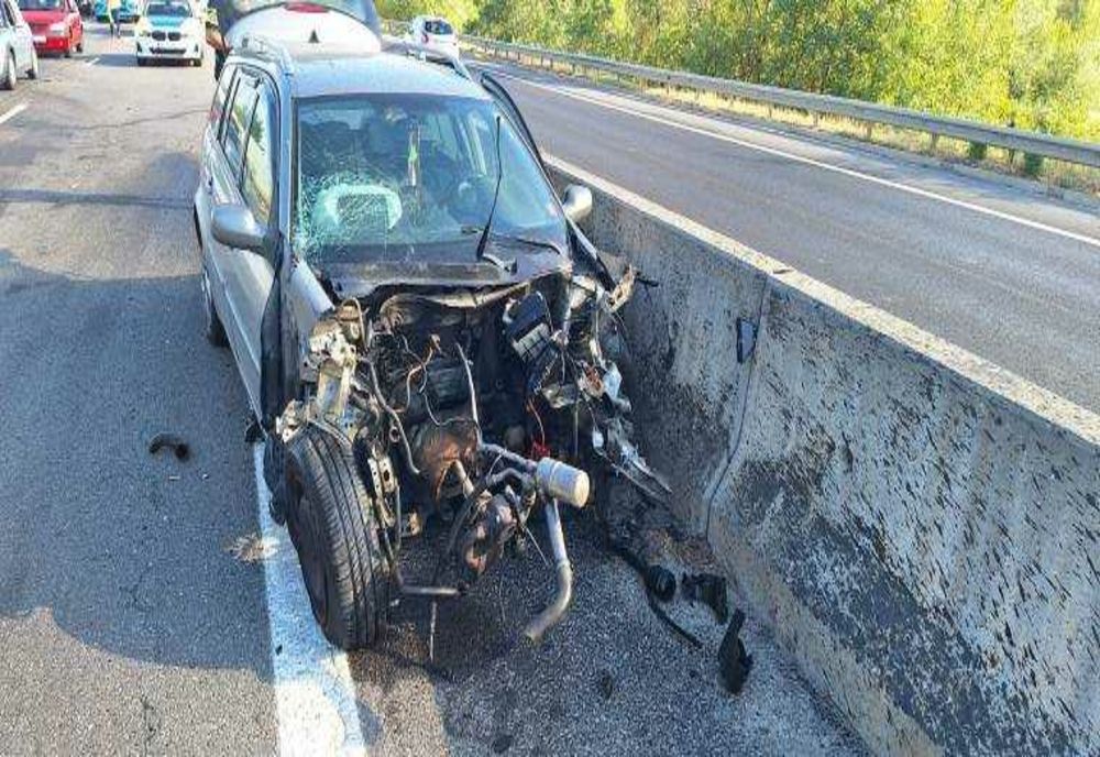 ACCIDENT RUTIER PE AUTOSTRADA A1: UN AUTOTURISM IMPLICAT ÎNTR-UN INCIDENT ÎN SENSUL BUCUREȘTI - PITEȘTI