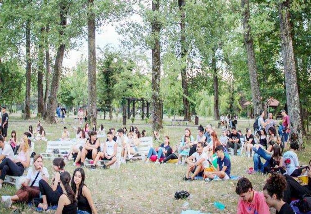 PRIMA PROIECȚIE CINEMATOGRAFICĂ LA FILMFEST ADE PITEȘTI