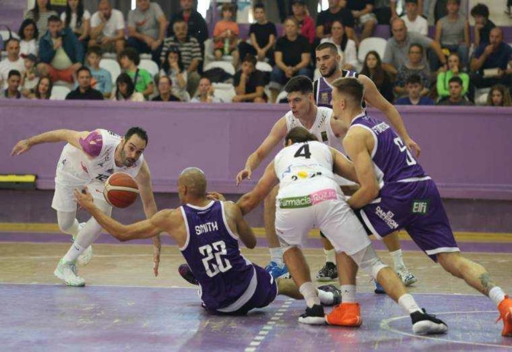 FC ARGEȘ ÎNCEPE CU STÂNGUL ÎN NOUL SEZON DE BASCHET