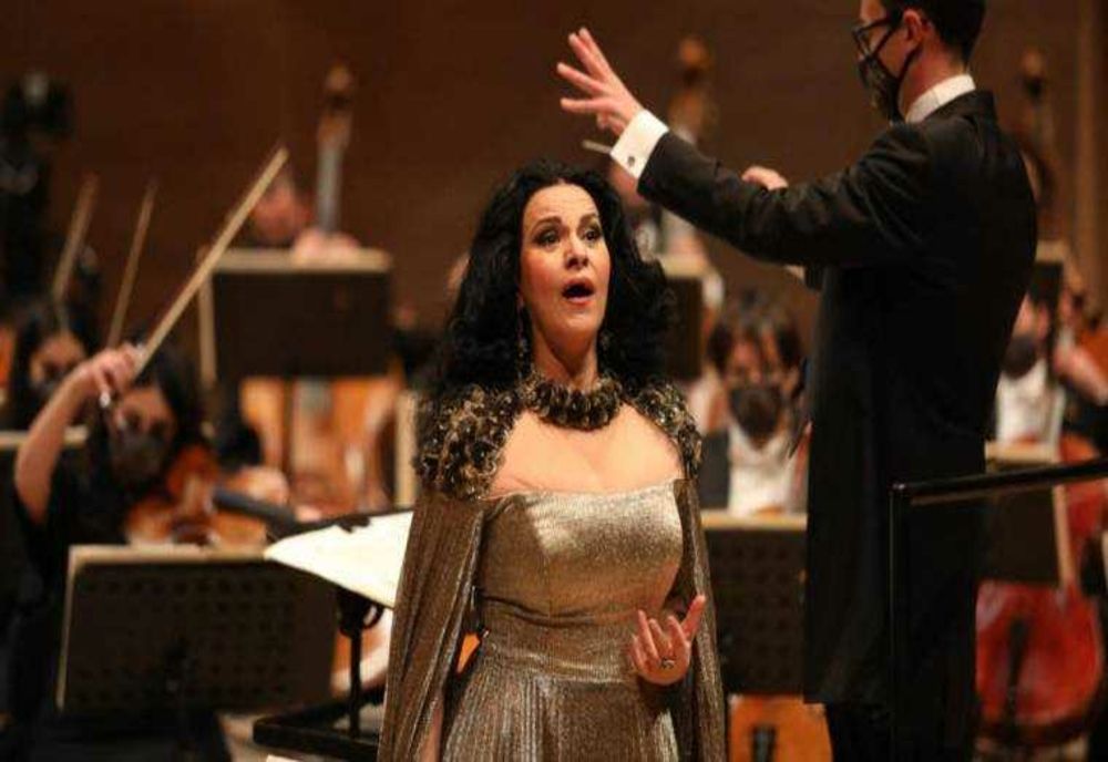 INCIDENTUL NEFERICIT AL SOPRANEI ANGELA GHEORGHIU LA SEOUL