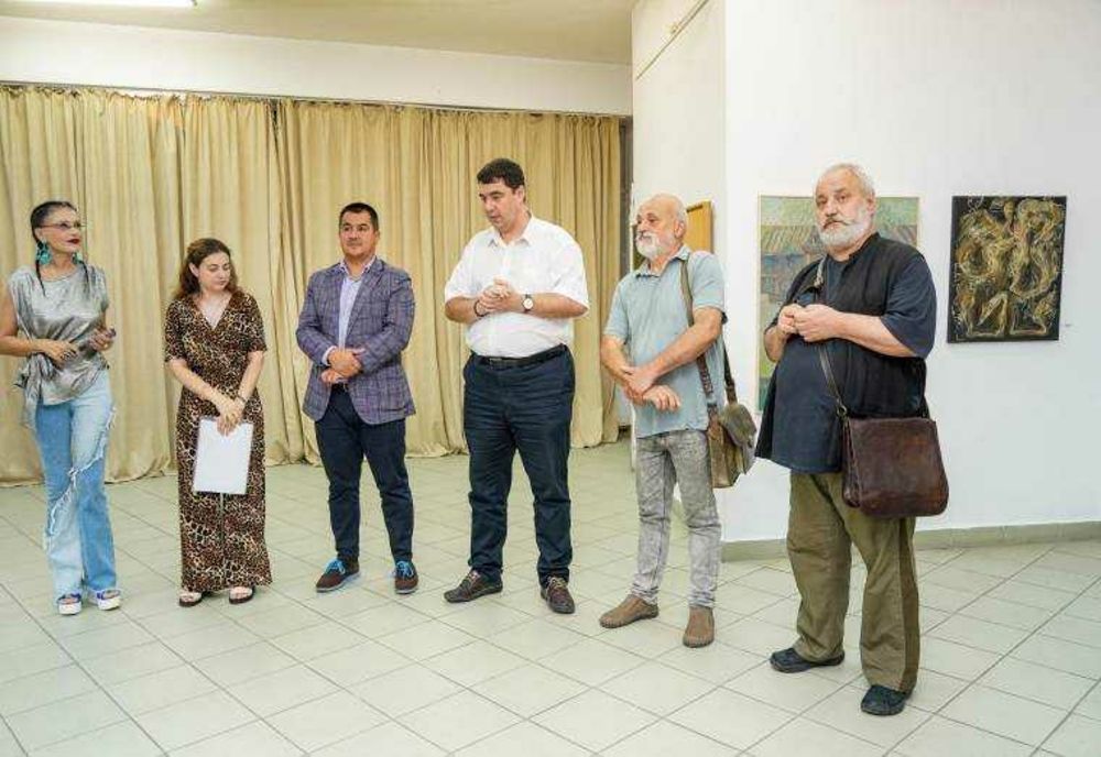 SALONUL ARGEȘEAN DE ARTE VIZUALE ÎN GALERIILE MUZEULUI JUDEȚEAN ARGEȘ