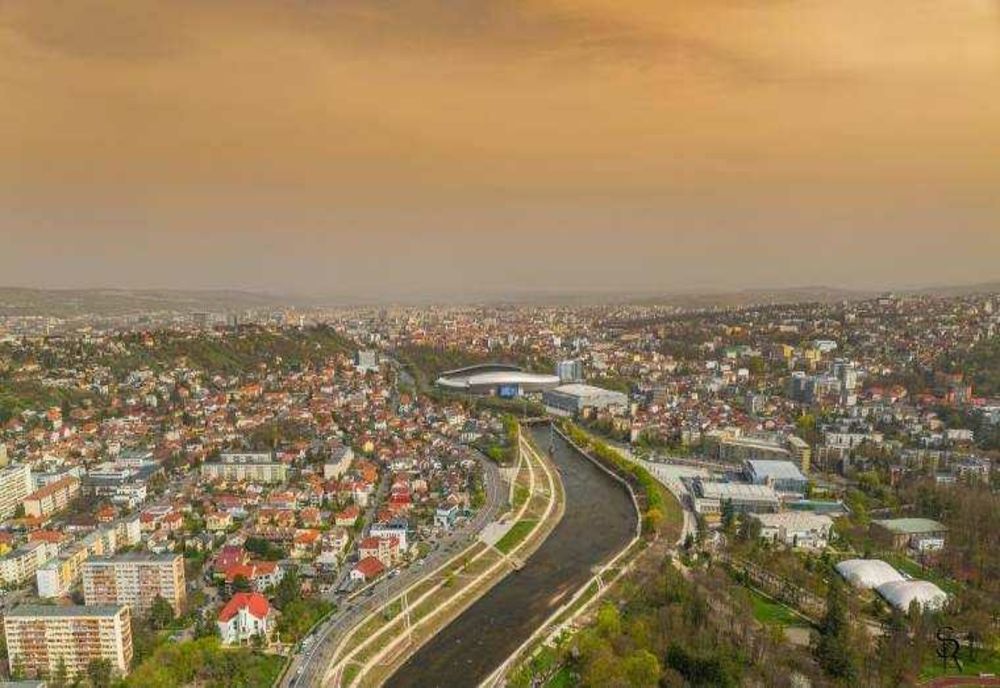 PRAFUL SAHARIAN: ANALIZA METALELOR DIN PRAF