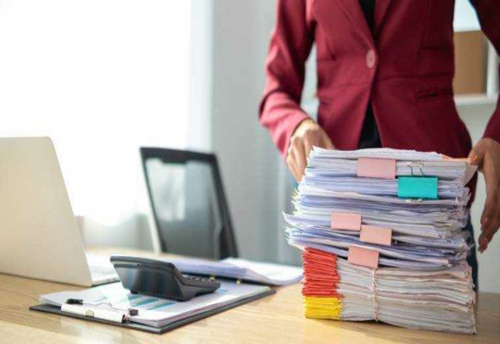 ȘEFA DE LA REGISTRUL COMERȚULUI, DEMISĂ DE MINISTRUL JUSTIȚIEI