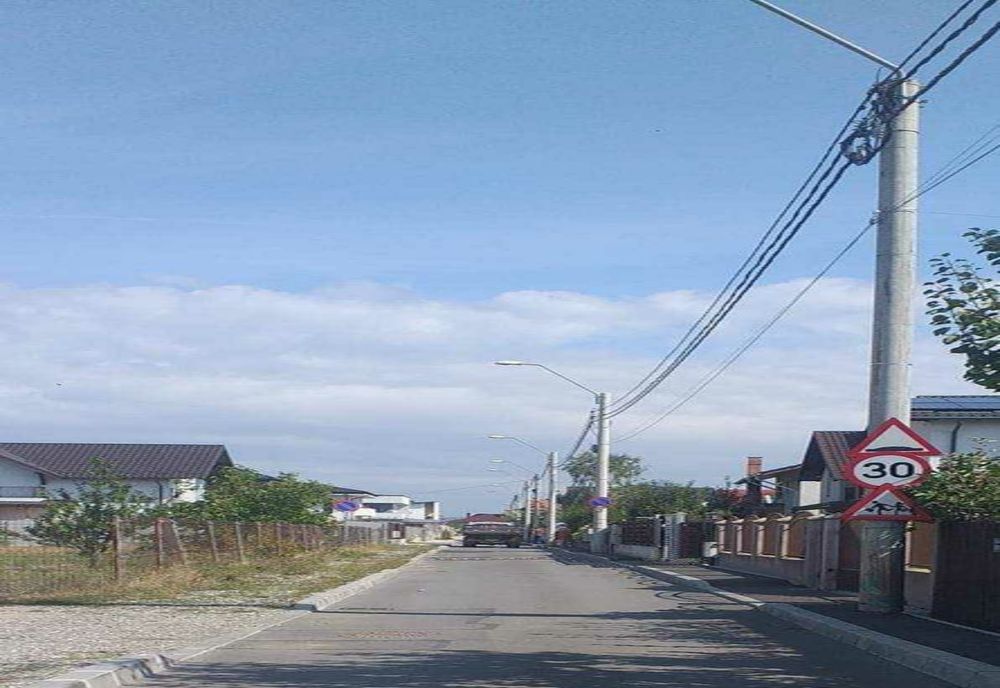 AMPLASAT LIMITATOR DE VITEZĂ PE STRADA MARTA RĂDULESCU