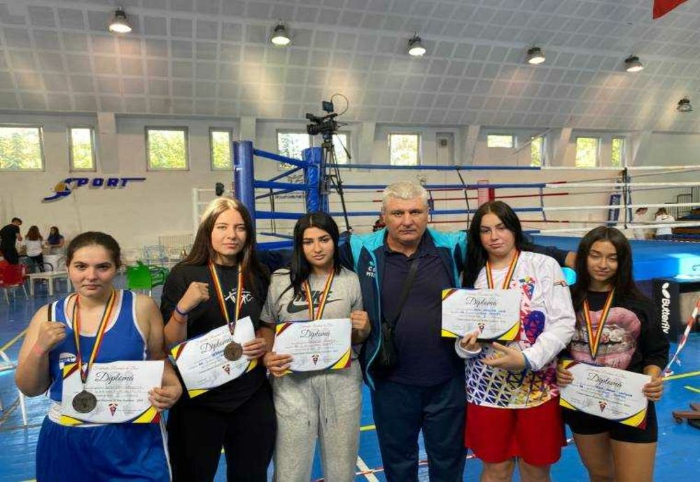 CLUBUL SPORTIV MUNICIPAL PITEŞTI OBȚINE SUCCES LA CAMPIONATELE NAȚIONALE DE BOX FEMININ