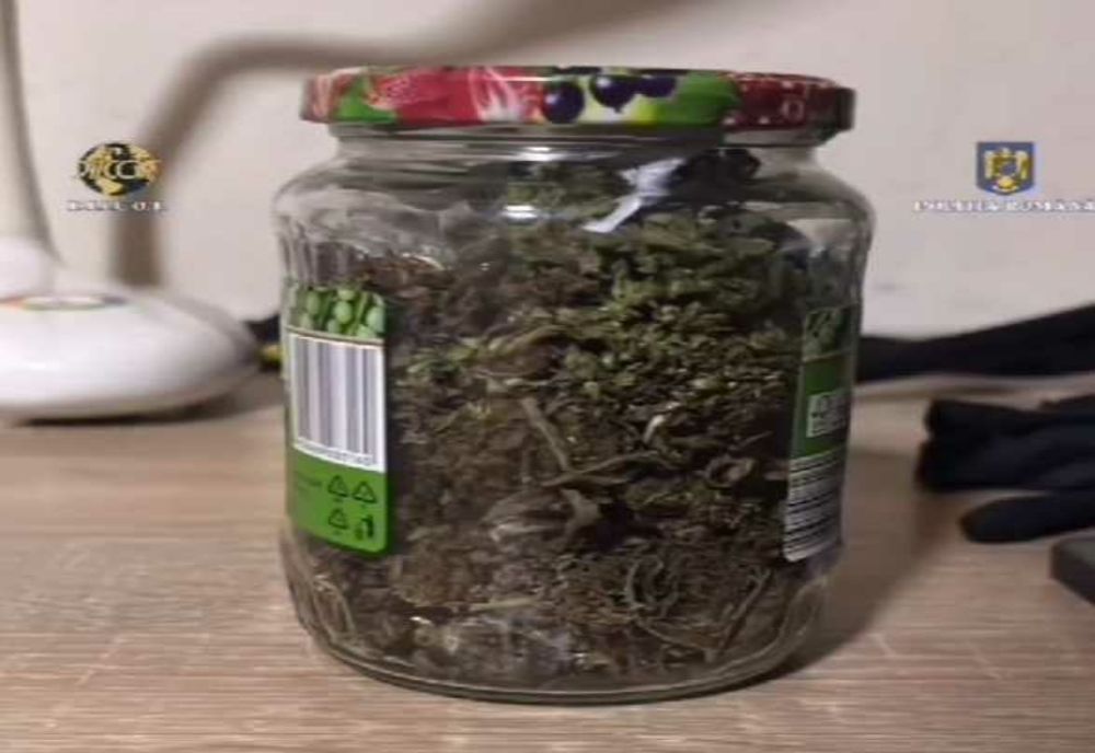 PERCHEZIȚII PENTRU TRAFIC DE DROGURI ÎN ARGEȘ ȘI BUCUREȘTI