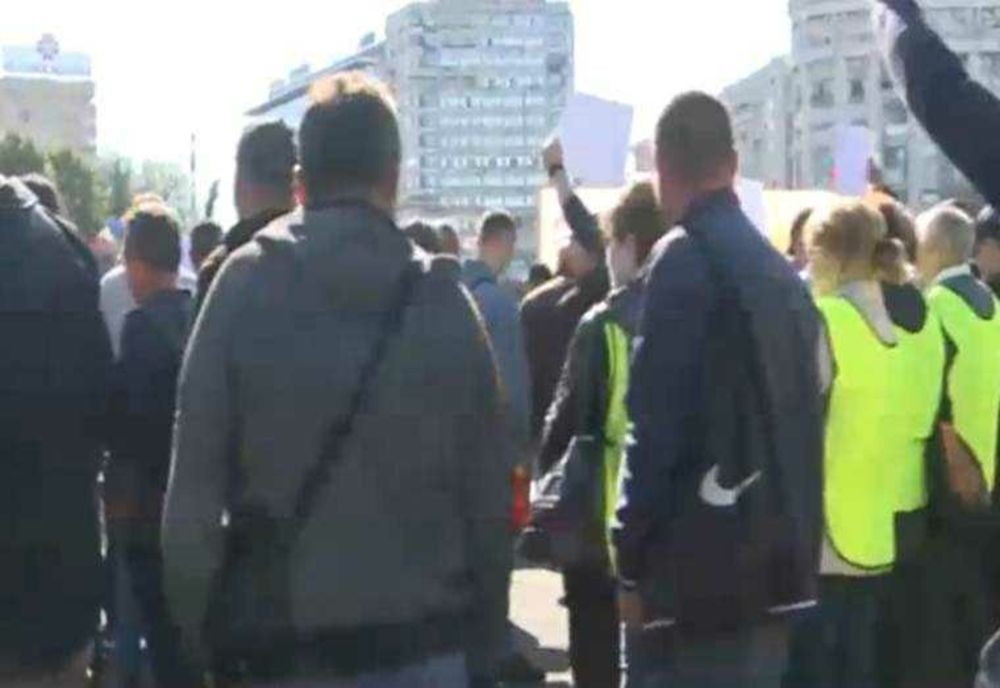 MINERI, ENERGETICIENI ȘI SIDERURGIȘTI ÎN PROTEST FAȚĂ DE NOUA LEGE A PENSIILOR