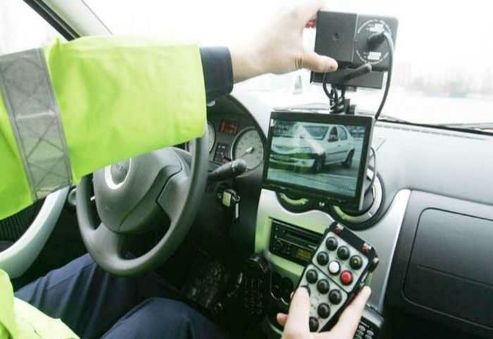 UN TÂNĂR TERIBILIST PRINS CU 209 KM/H PE AUTOSTRADĂ