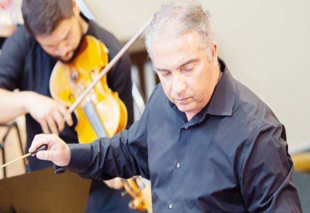 CONCERT SIMFONIC LA FILARMONICA PITEȘTI CU ALEXANDRU GANEA ȘI PETRU PANE