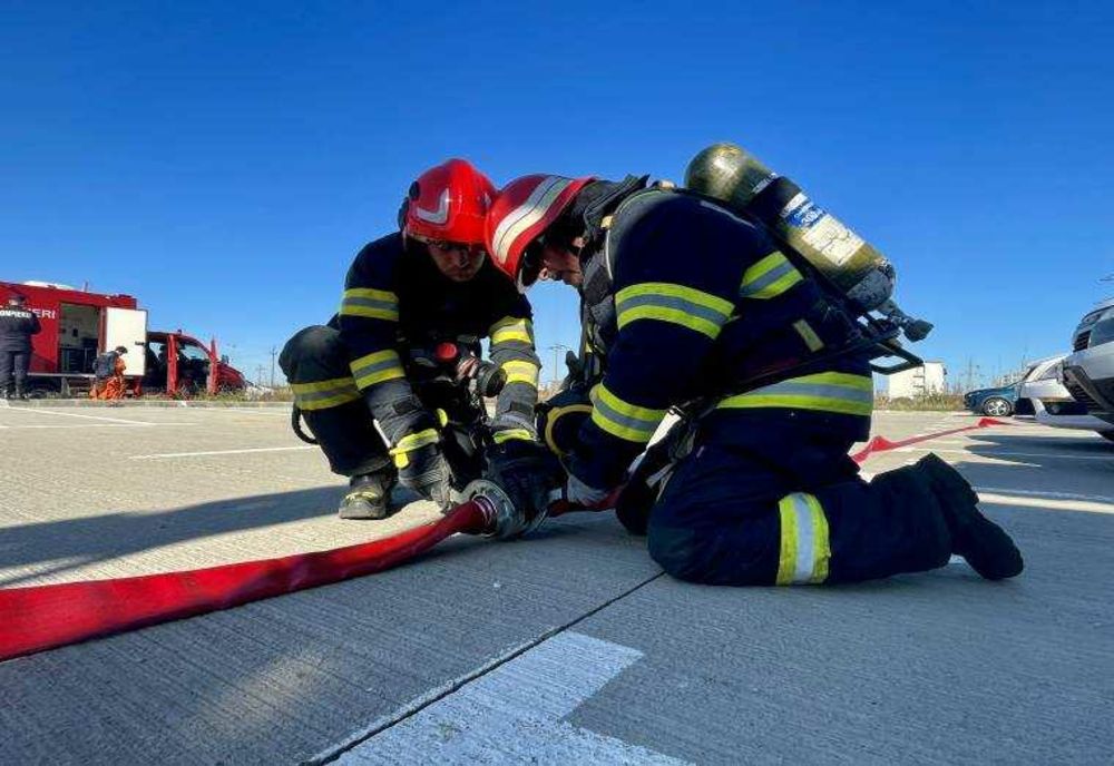 EXERCIȚIU DE URGENȚĂ ÎN COMUNA OARJA: POMPIERII DIN ARGEȘ SE ANTRENEAZĂ PENTRU SITUAȚII CRITICE