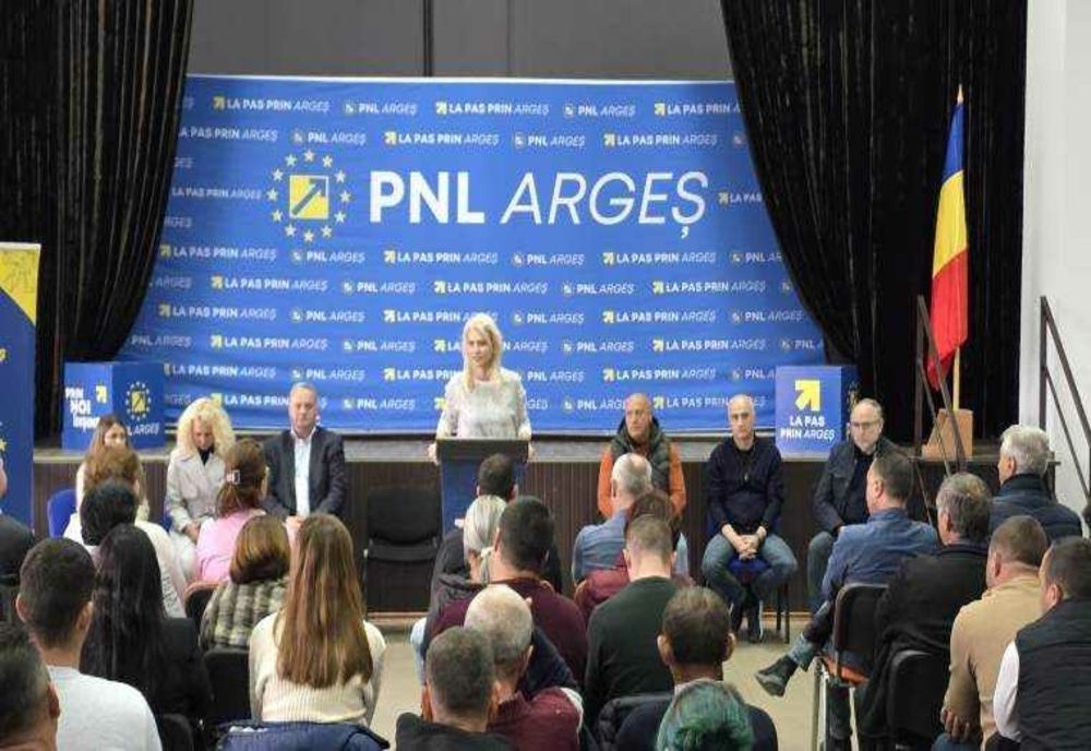 VIZITĂ DE CAMPANIE A ECHIPEI PNL ARGEȘ ÎN JUDEȚ