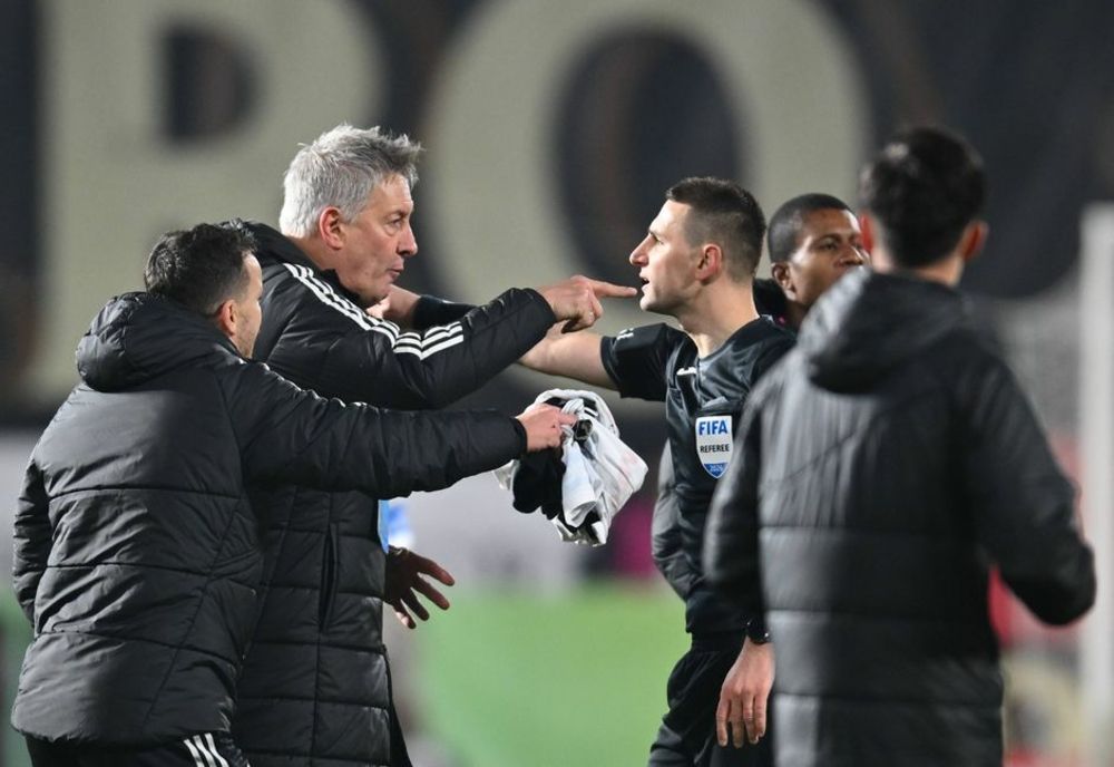 Ce pedeapsă riscă Cristiano Bergodi în urma scandalului cu jucătorii de la CFR Cluj