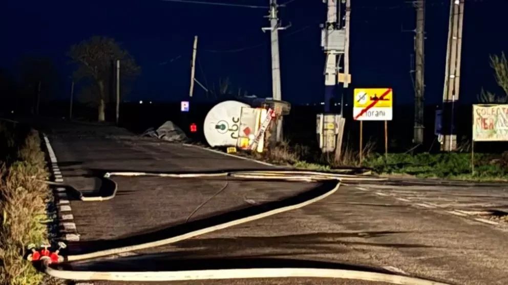 Cisternă răsturnată