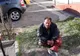 Panică în Prundu! Un individ care flutura un cuțit i-a speriat pe trecători
