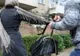 O femeie s-a luptat cu tâlharul să-şi păstreze bunurile