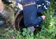 Câine salvat de pompieri, după ce a căzut într-un canal din curtea Mănăstirii Trivale