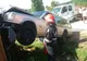 A intrat cu autoutilitara într-o mașină mortuară. Dricul a fost proiectat într-un gard