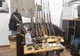 DESCOPERIRE ÎNGRIJORĂTOARE: 21 DE ARME ȘI APROAPE 780 DE BUCĂȚI DE MUNIȚIE, DEȚINUTE ILEGAL, GĂSITE ÎN LOCUINȚA UNUI BĂRBAT DE 70 DE ANI DIN TULCEA